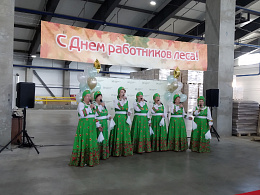 Professionalism, dedication to the cause, and pride in the enterprise: the Murashinsky Plywood Plant celebrated Forest Workers’ Day
